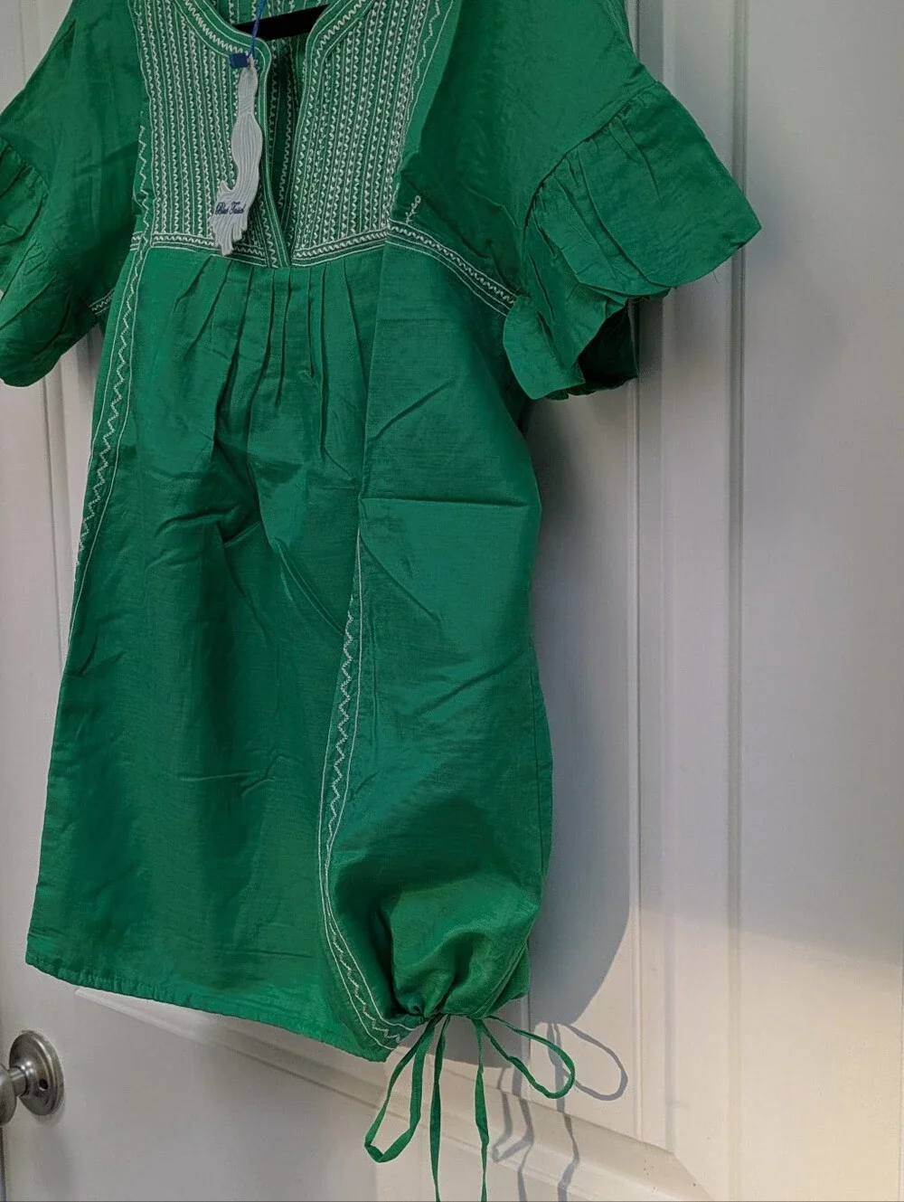 Anthropologie Blue Tassel Brand Embroidered Green Peasant Top - Picture 10 of 12